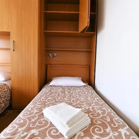 Apartmán In 34158 *