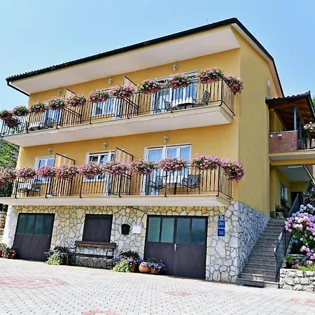 Apartmán In 34158 Mošćenička Draga