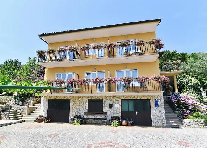 アパート In 34158 Mošćenička Draga