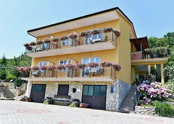 アパート In 34158 Mošćenička Draga