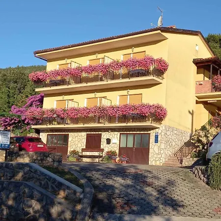 Apartament In 34158